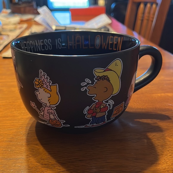 Peanuts coffee mug - Picture 2 of 4
